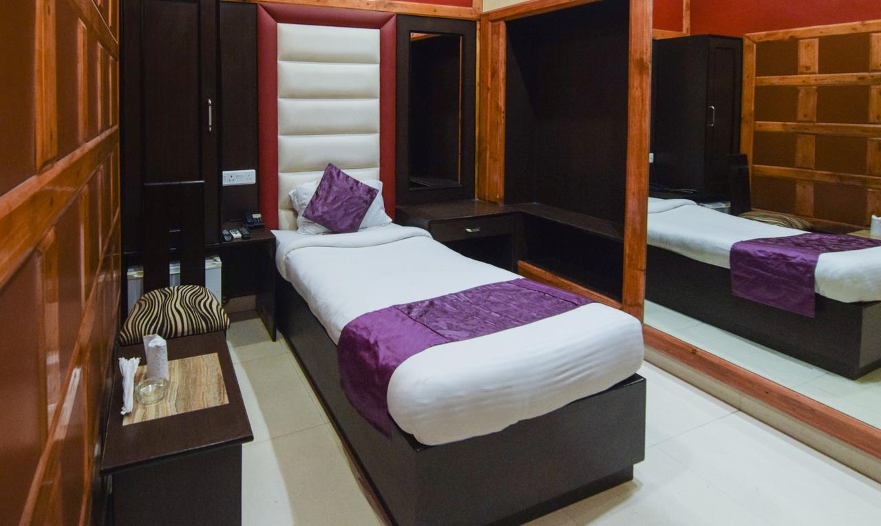Varuna Hotel 3*
