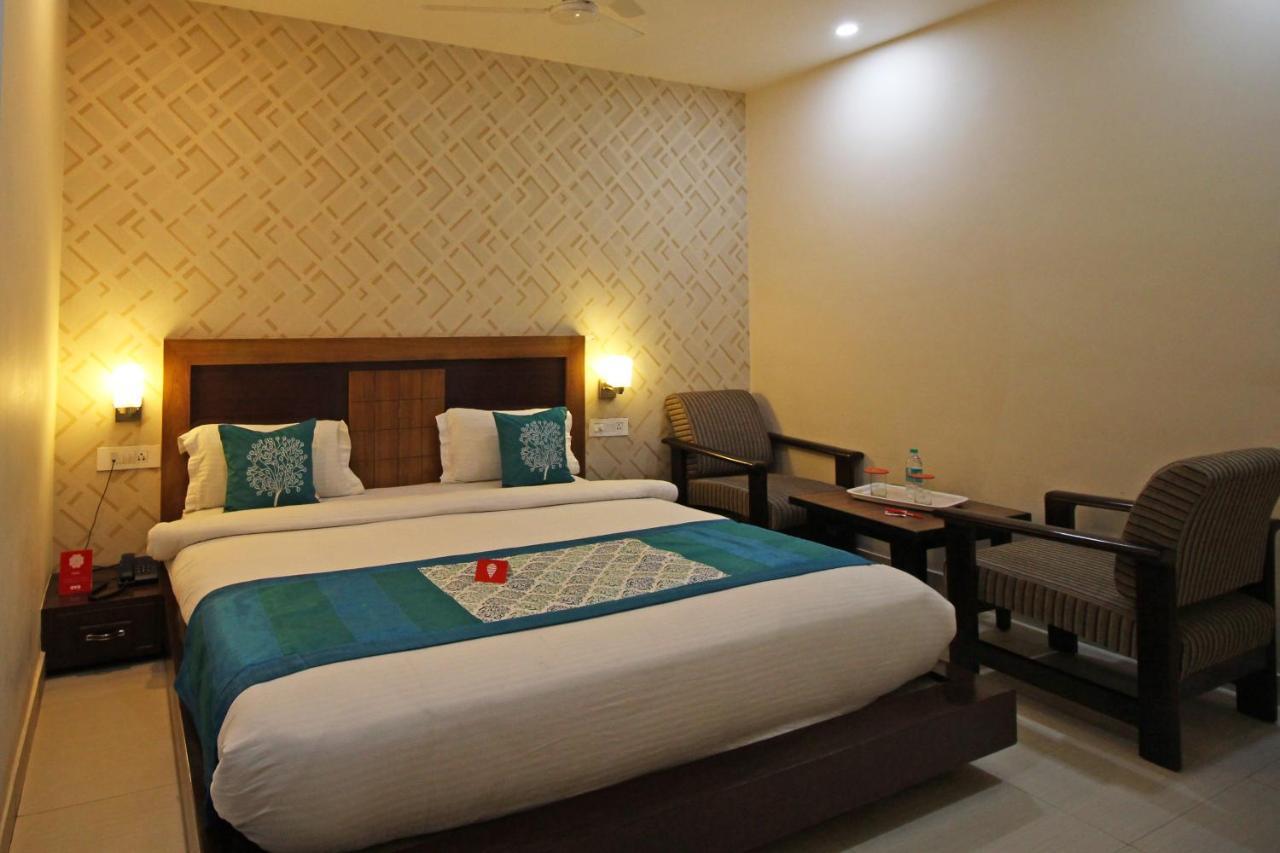 Hotel Capital O 4535 Uma Palace 3*