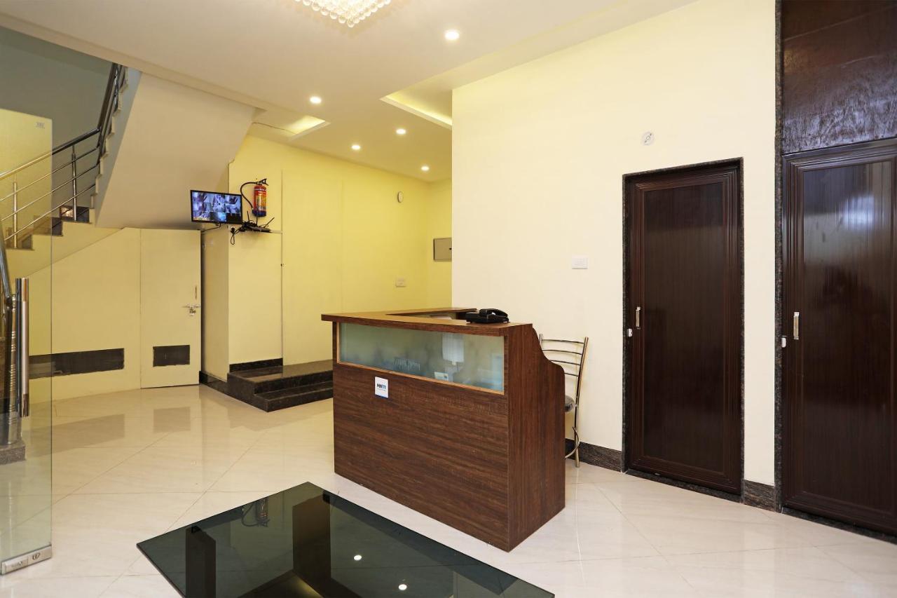 Guest house Oyo 16708 Sada Shiv 3*