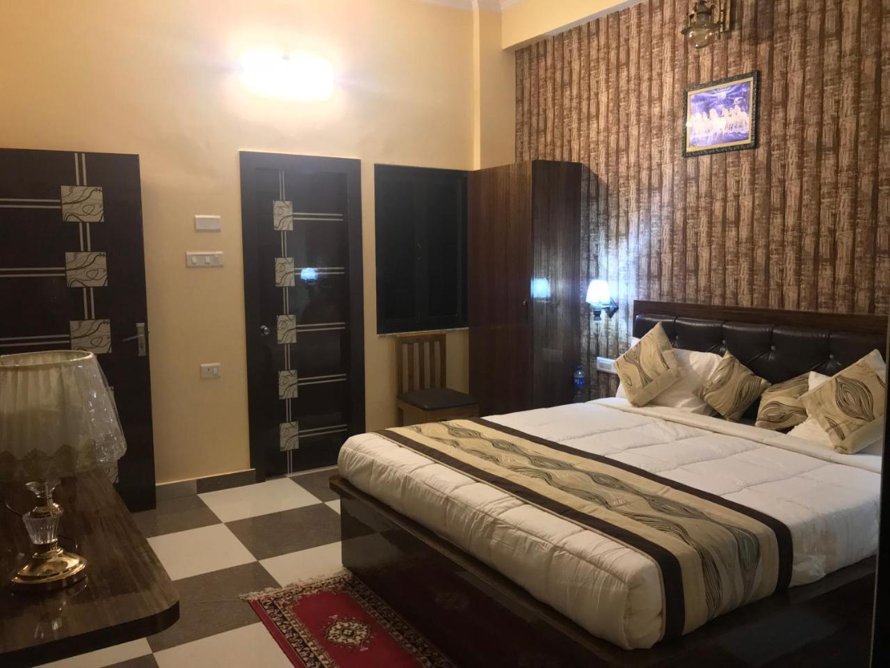 King's Banaras Hotel Varanasi