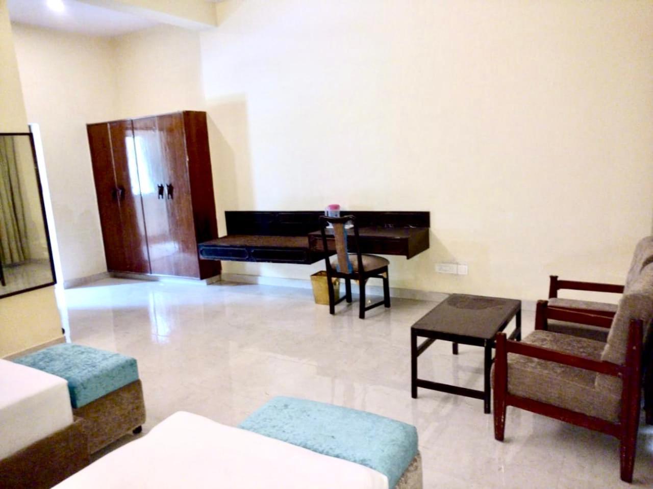De Paris Hotel