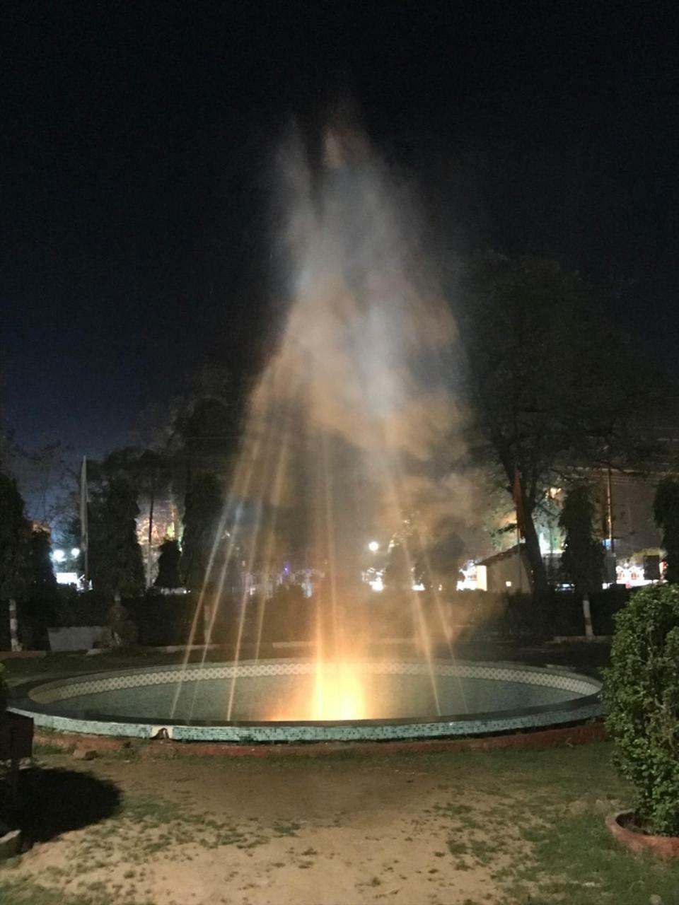 De Paris Varanasi