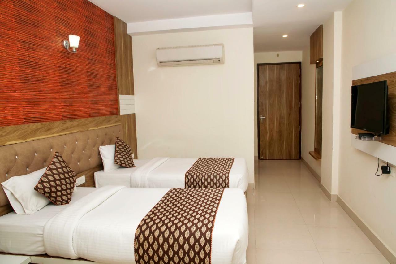 Ganges Grand