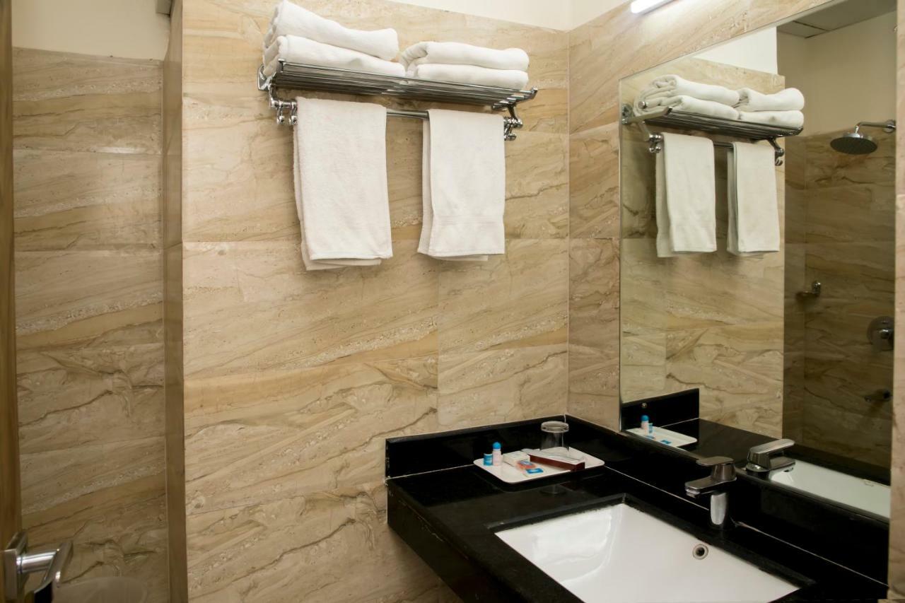 Ganges Grand Hotel 3*