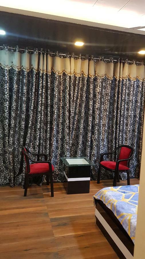 Guest house Ratnakar Palace *
