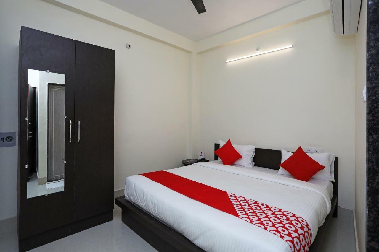 Guest house Oyo 16708 Sada Shiv 3*