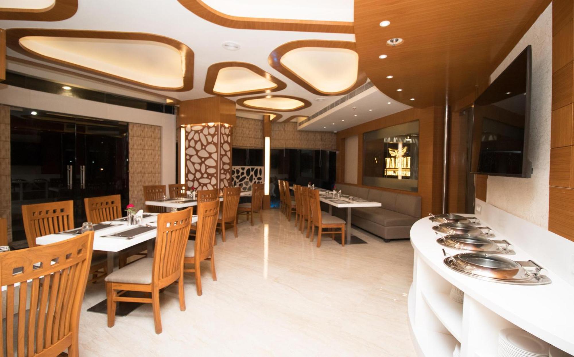 Hotel Capital O 36986 Vagmi Varanasi