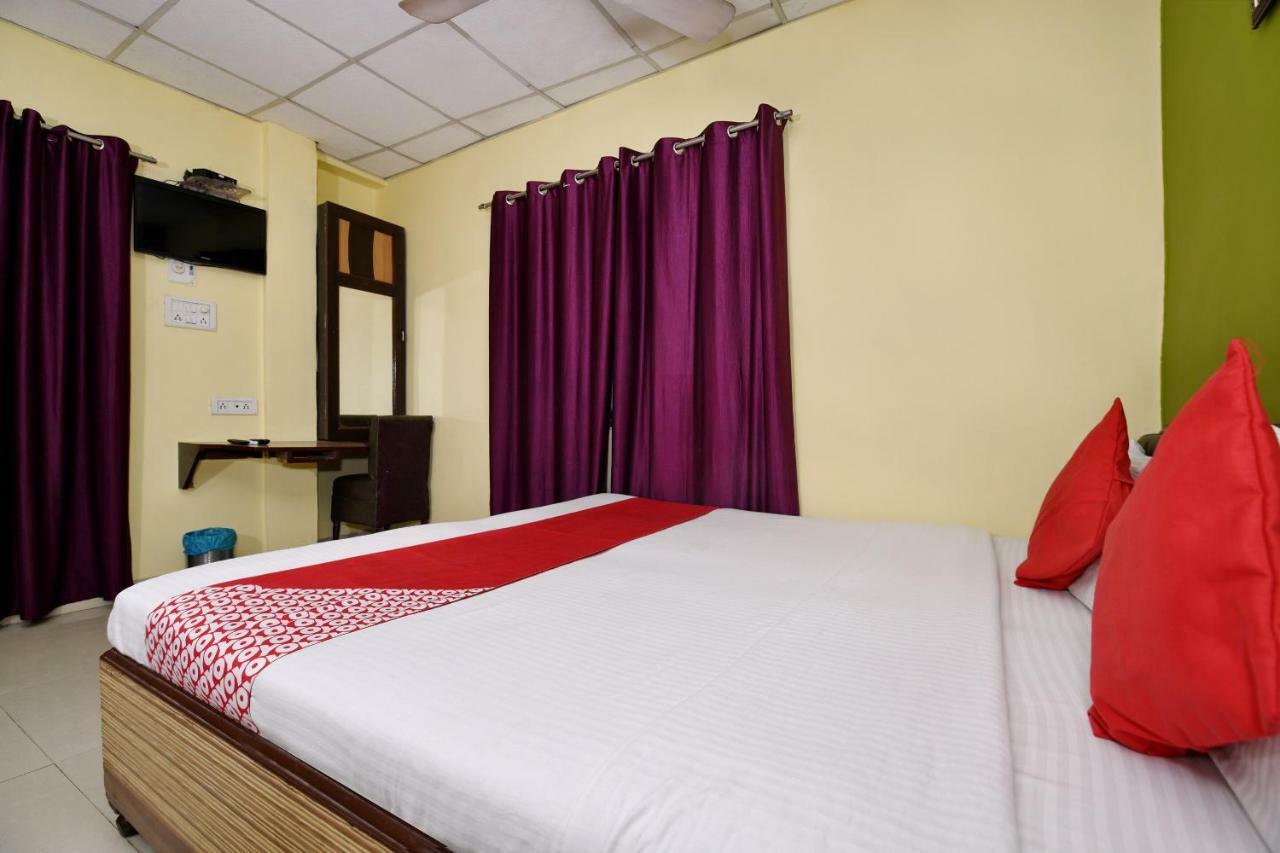 Oyo 3519 Garden Hotel 3*