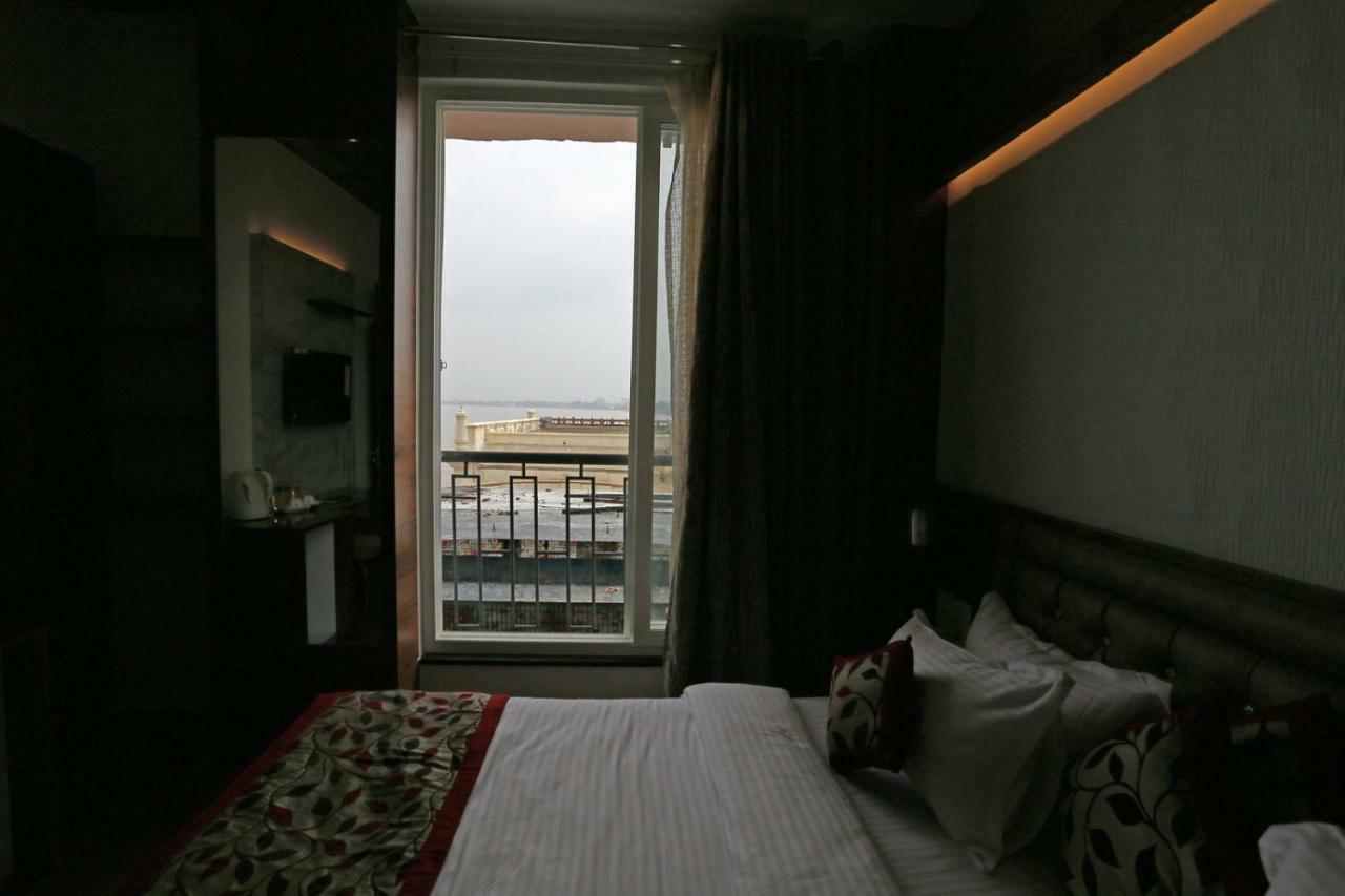 A Palace On River Hotel