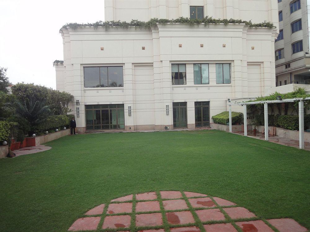 Radisson Hotel Varanasi