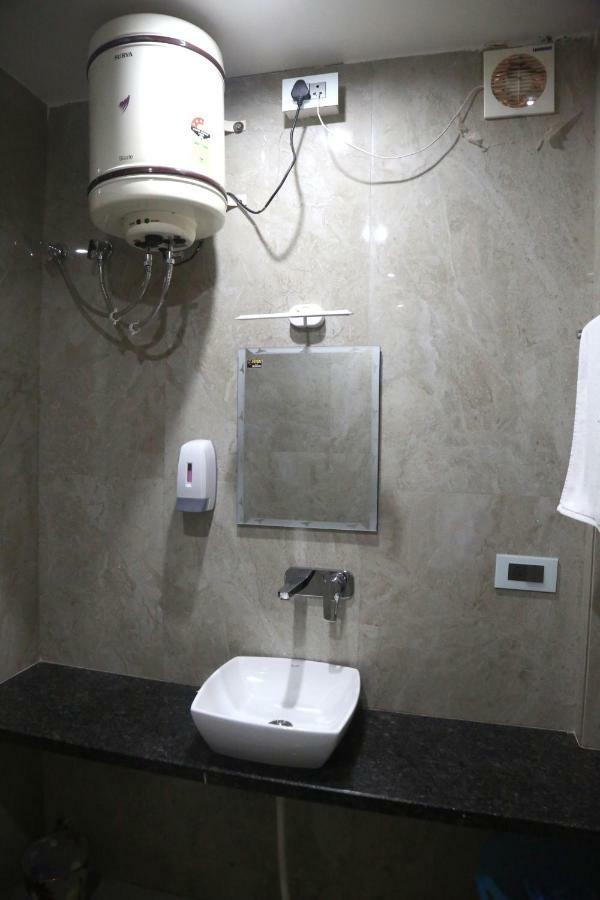 Vandana Residency Hotel