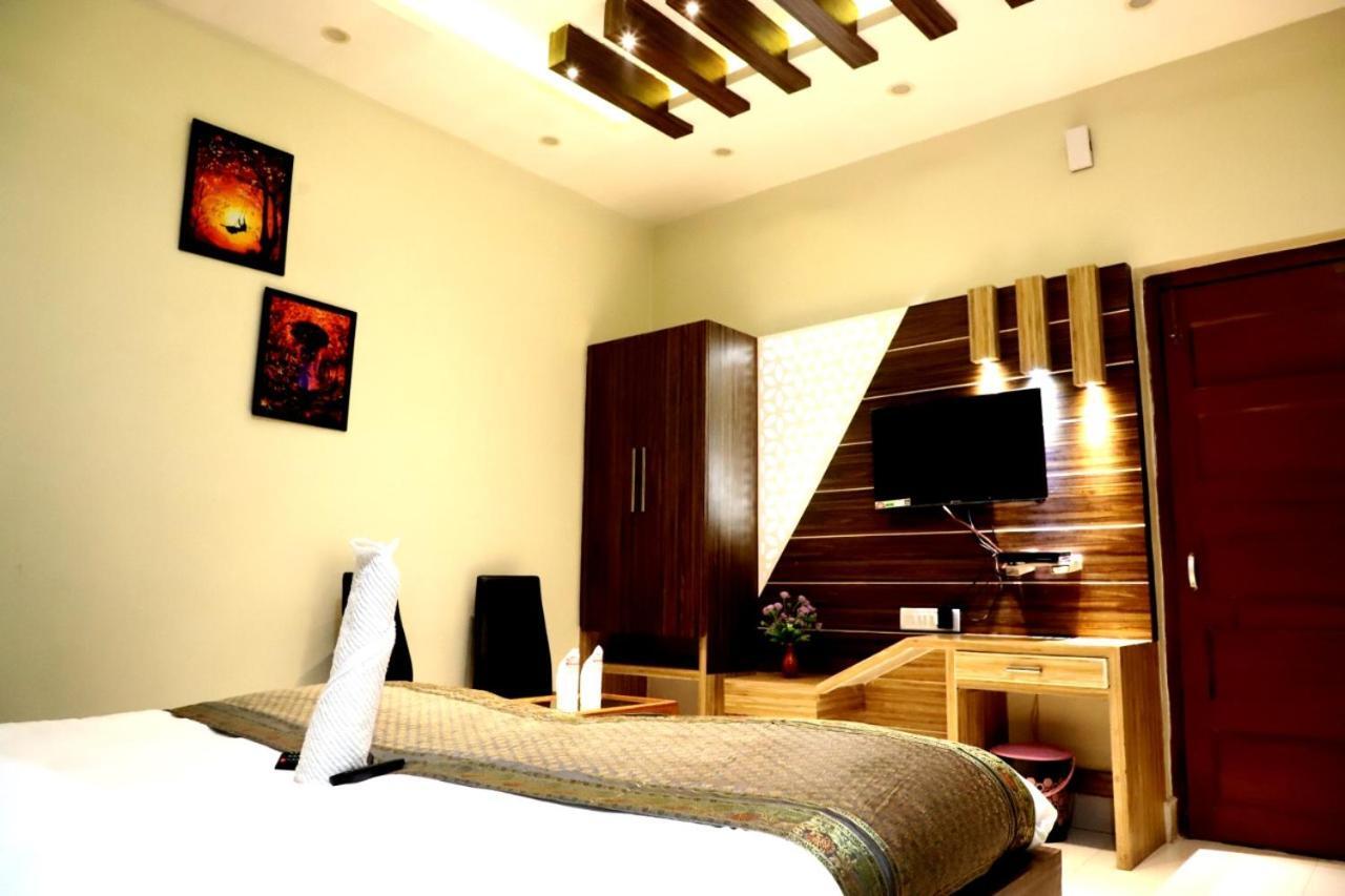 Santoor Hotel