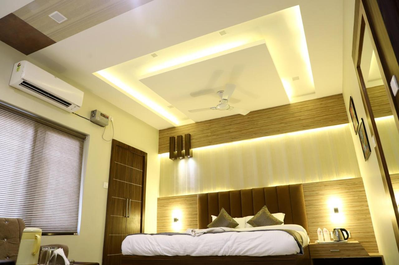 Santoor Hotel