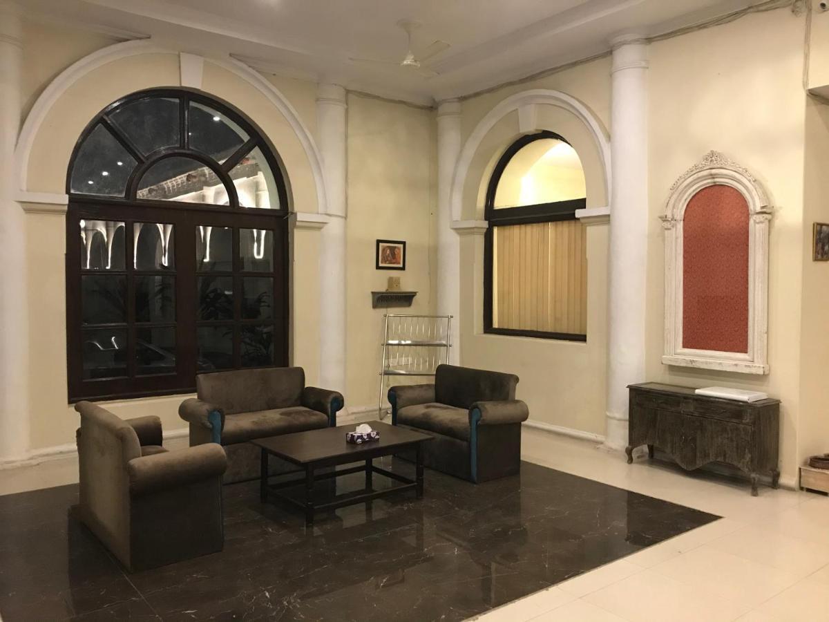 Hotel De Paris Varanasi