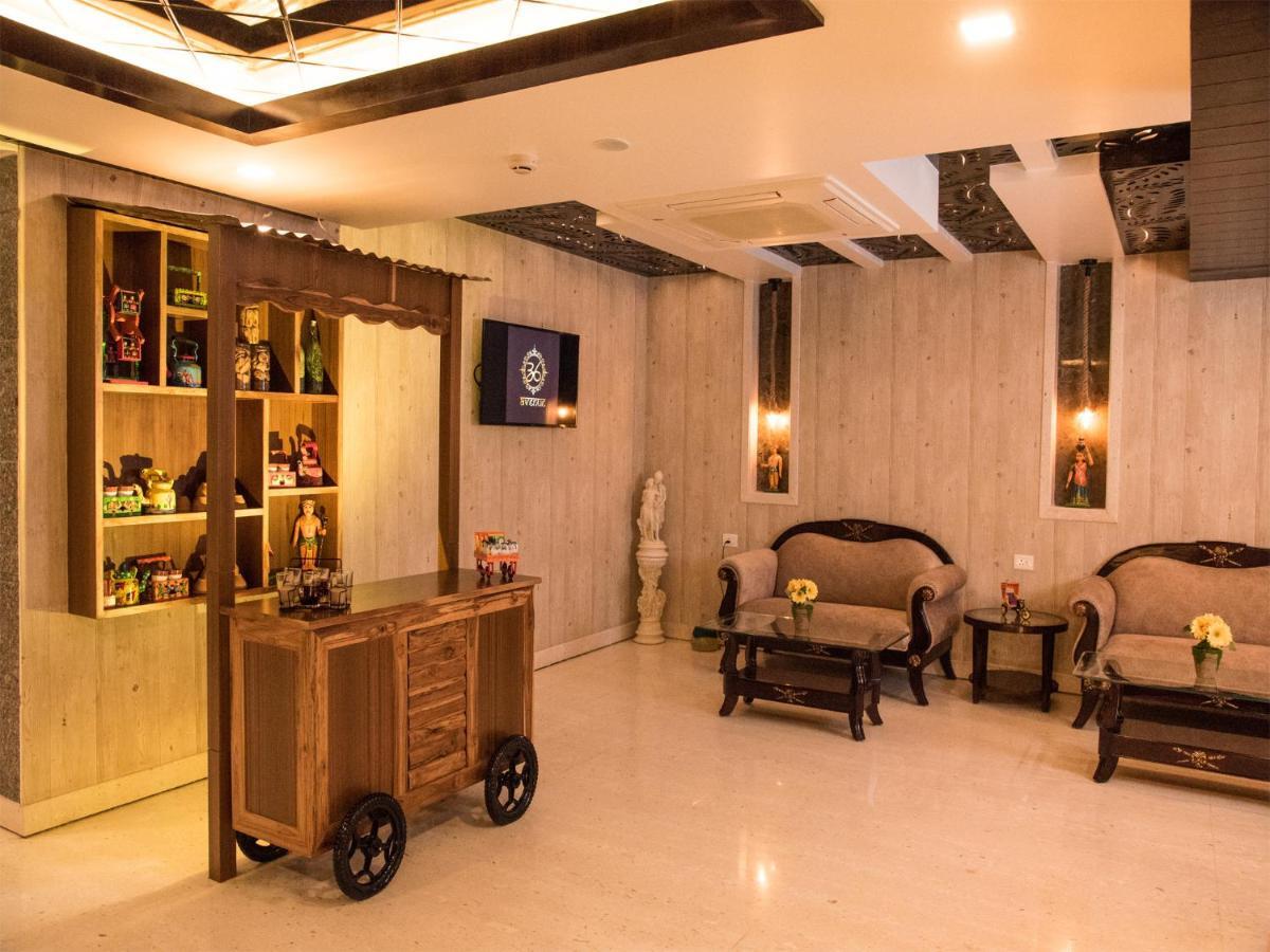 36 Avenue Varanasi