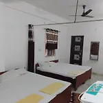 Shiv - Ganga Guest House