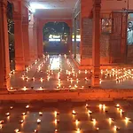 Maa Gauri Paying Guest House