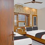 Collection O Hotel Shaurya