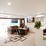 Hotel Dolphin International