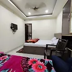 Swastik Guest House Inn Varanasi