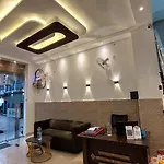 Narayani Paying Guest House