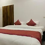 Raahi Private Luxury Room Near Kashi Vishwanath