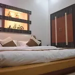 Raahi - Luxury Stay Near Kashi Vishwanath