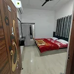 Omisha Guest House