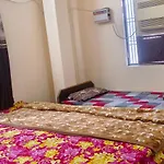 Maa Paying Guest House