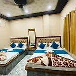 Hotel Laxmi Palace