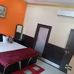 Hotel New Ashiyana Palace Near Ganga Ghat And Vishwanath Temple
