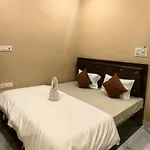 Kashi Yatra Guest House