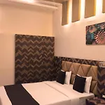 Hotel Devvanshi Vila