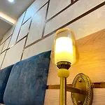 Mantavya Hotel - Near Bhu Campus Varanasi