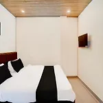 Super Hotel O Back Packers Stay