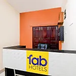 Fabhotel Rb Palace