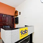 Fabhotel Rb Palace