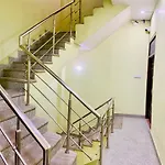 Shri Ji Hotel