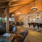 Costa Riviera Hotel