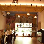 Hotel Hari Vilaas