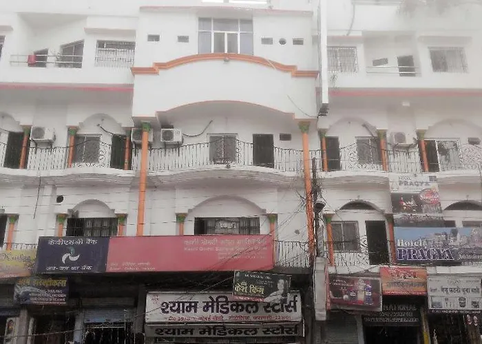Hotel Pragya International