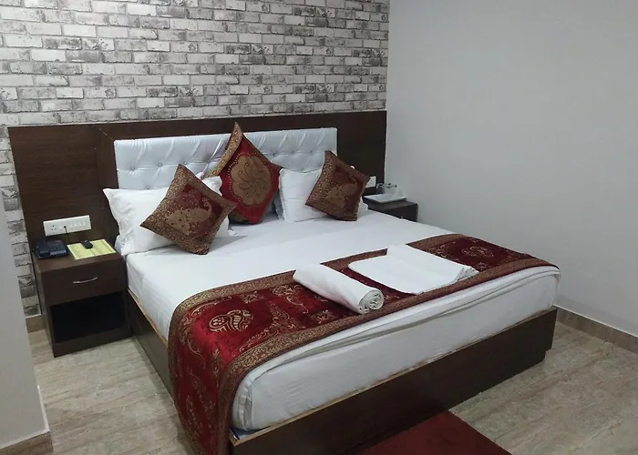 Hotel Midcity
