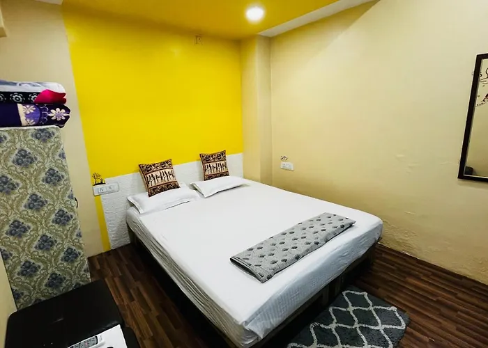 The Little Peaceful Cozy Home ! Aadhish Homestay