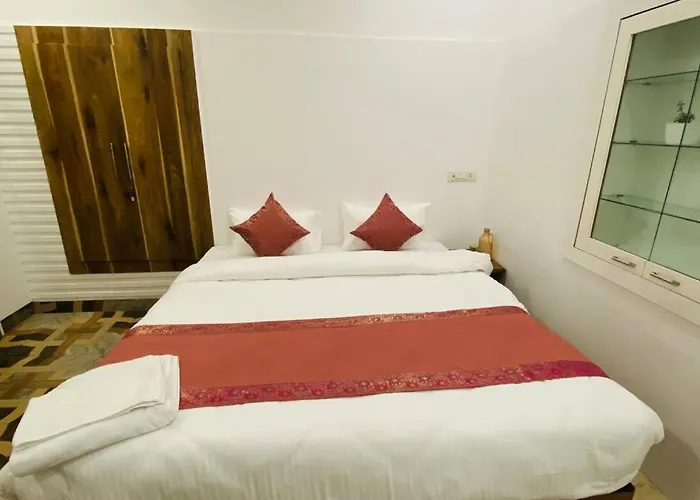 Raahi Private Luxury Room Near Kashi Vishwanath