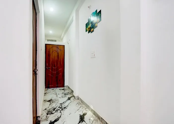 Hotel O Banaras Buddha