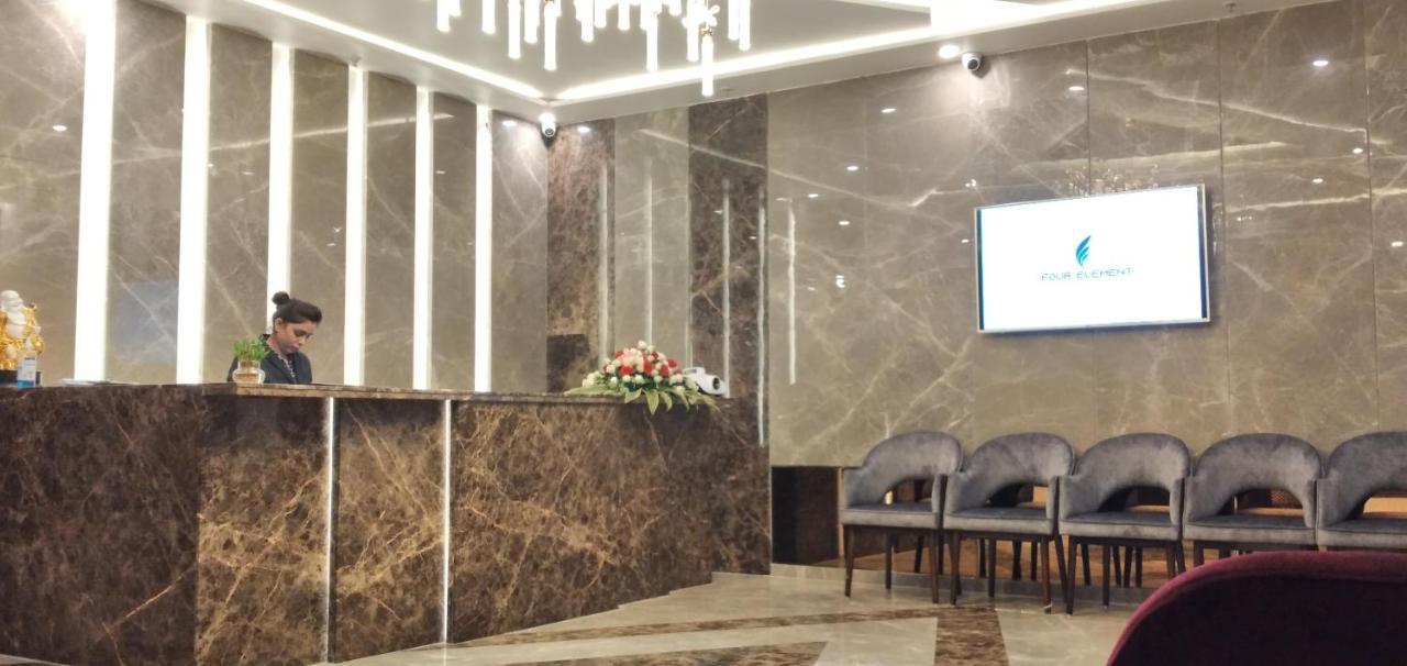 Hotel Four Element
