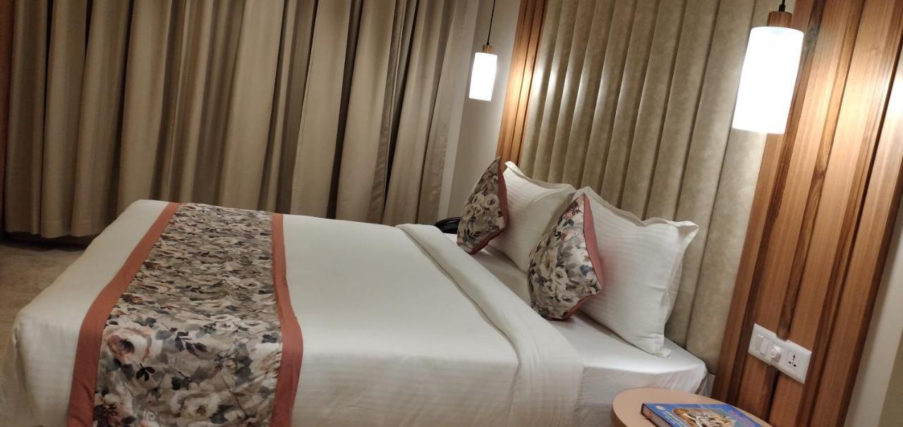 Hotel Four Element