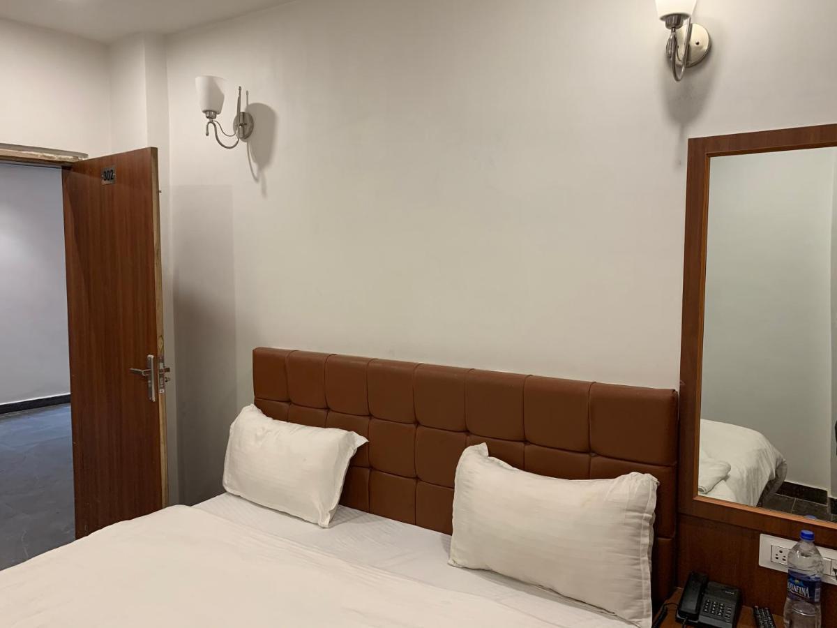 Ashoka Ganages Hotel 3*