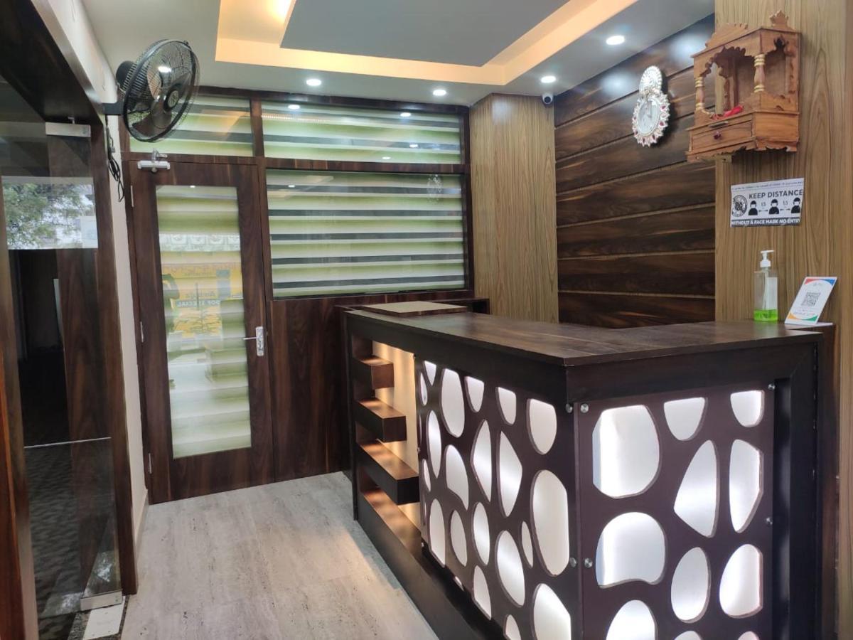 Hotel Kb Palace Varanasi