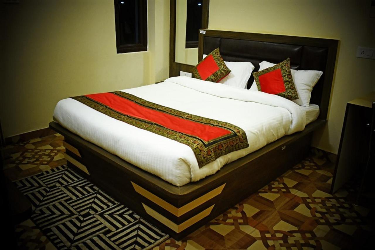 Kb Palace